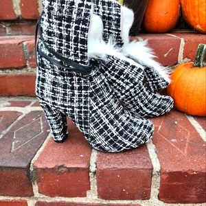 Zeyzani Fur-lined booties, 37 and 38